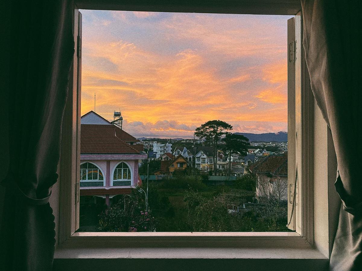 The Balcony Bnb Dalat Eksteriør bilde